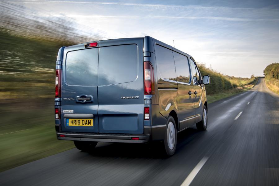  Renault Trafic Van (X82) 2019 года  (UK) (фото 25 из 42)